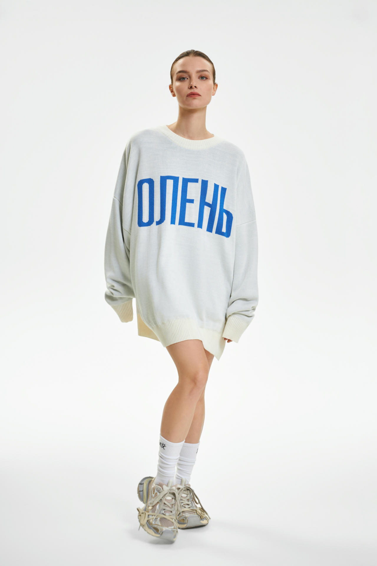 Свитер жаккардовый ОЛЕНЬ