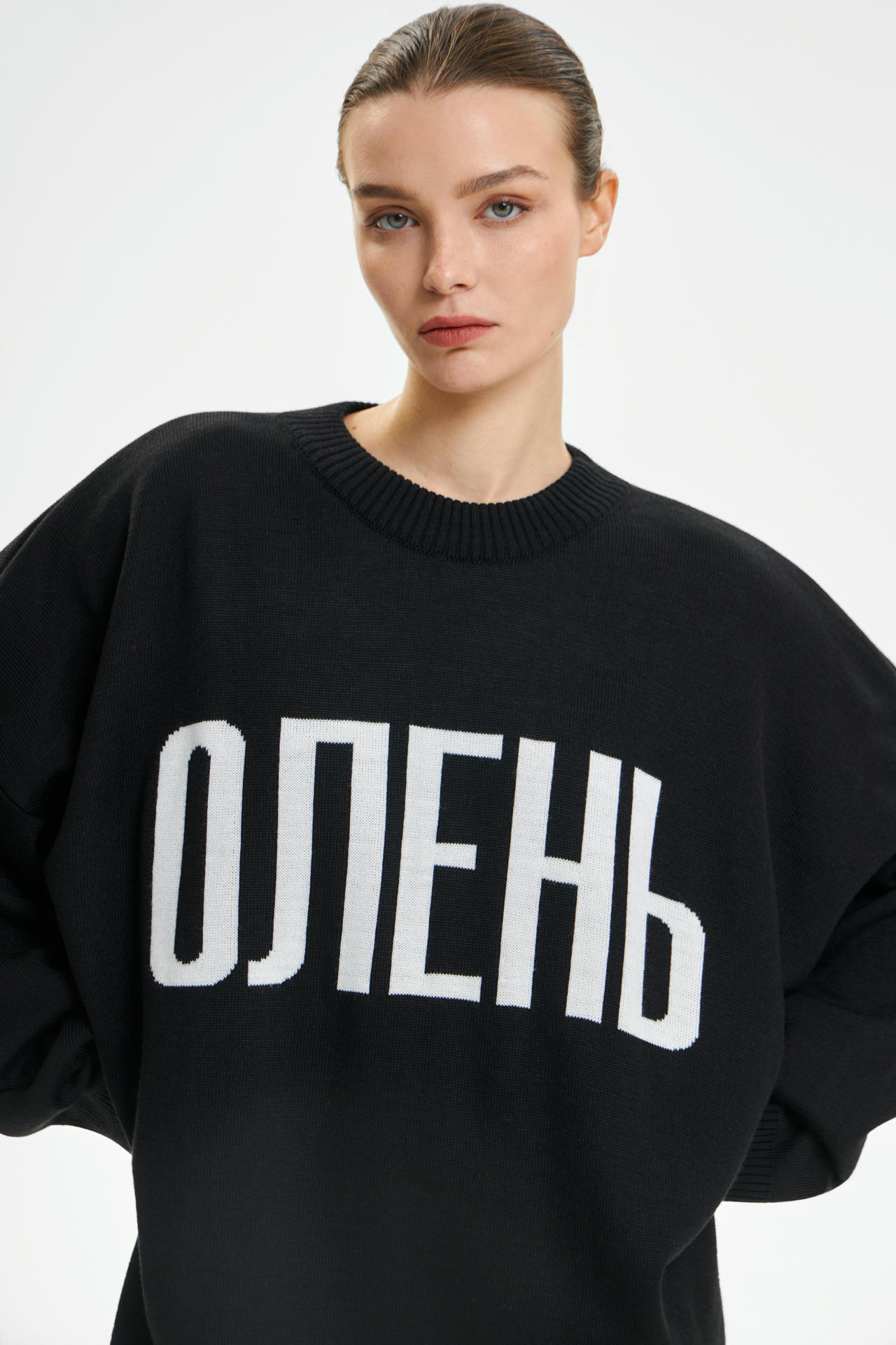 Свитер жаккардовый ОЛЕНЬ