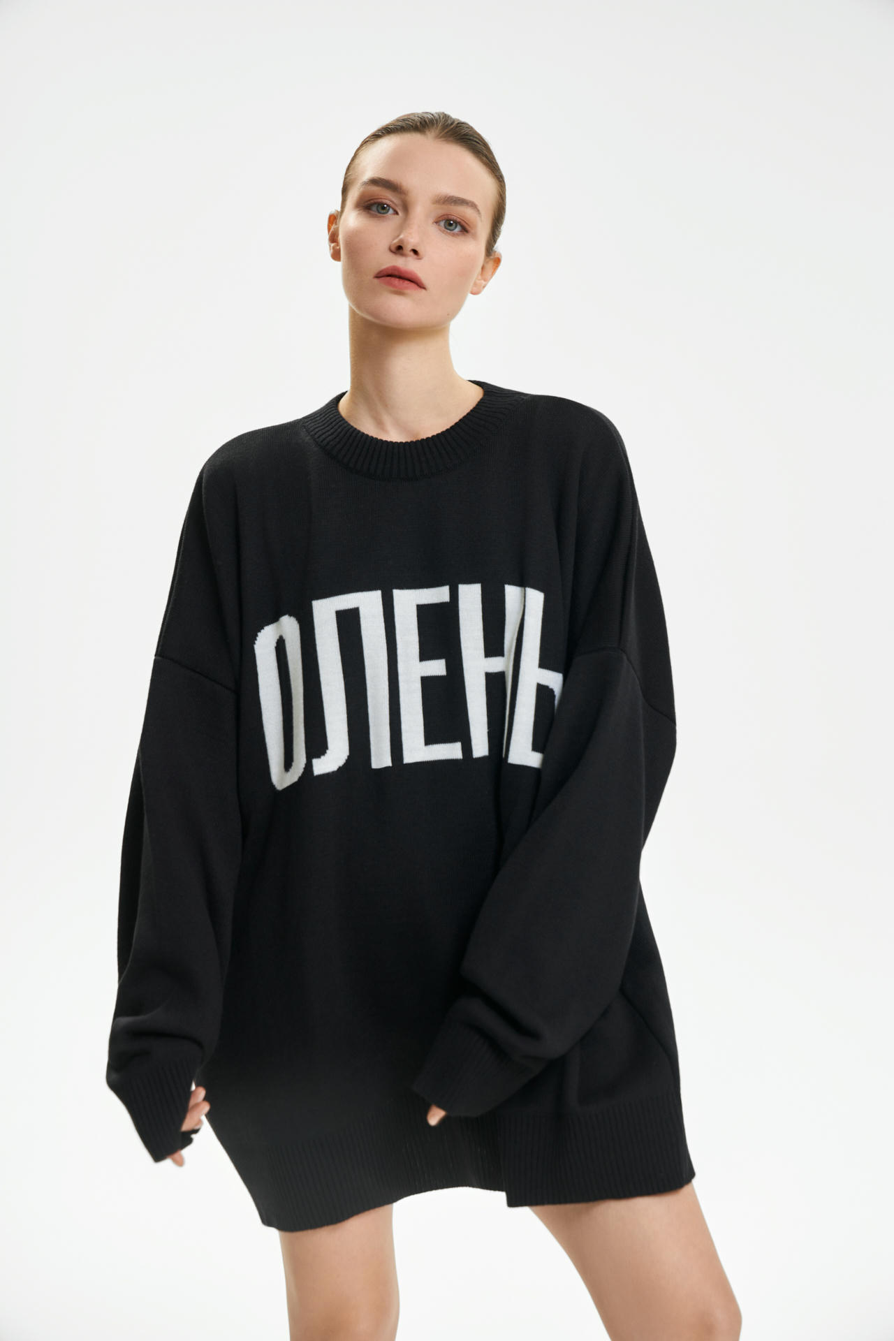 Свитер жаккардовый ОЛЕНЬ