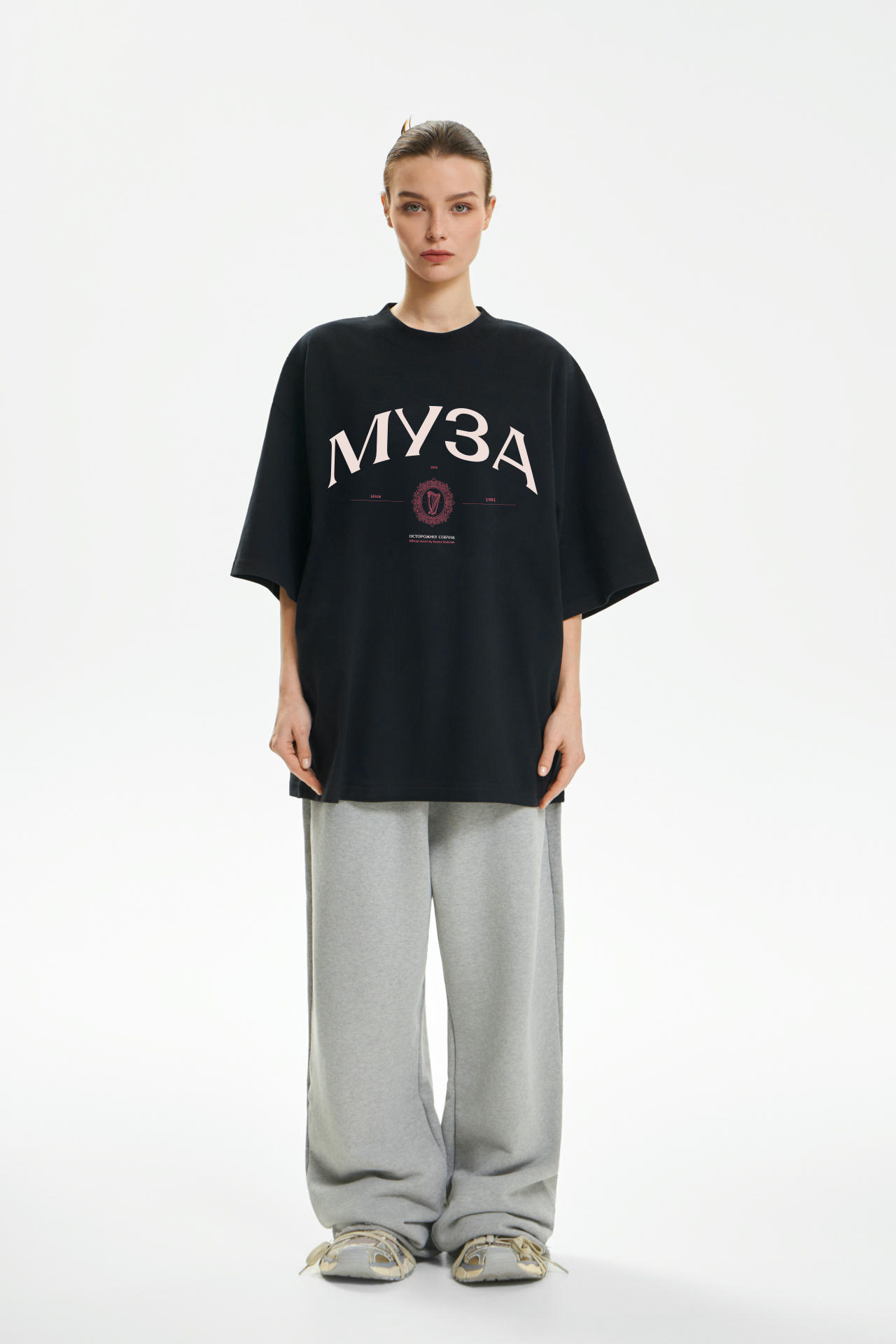 Футболка Муза