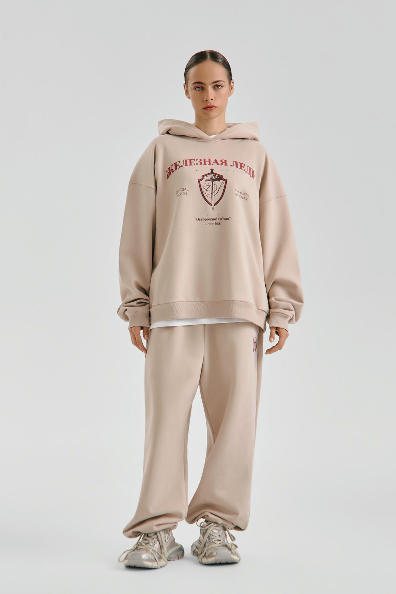 Худи Железная леди