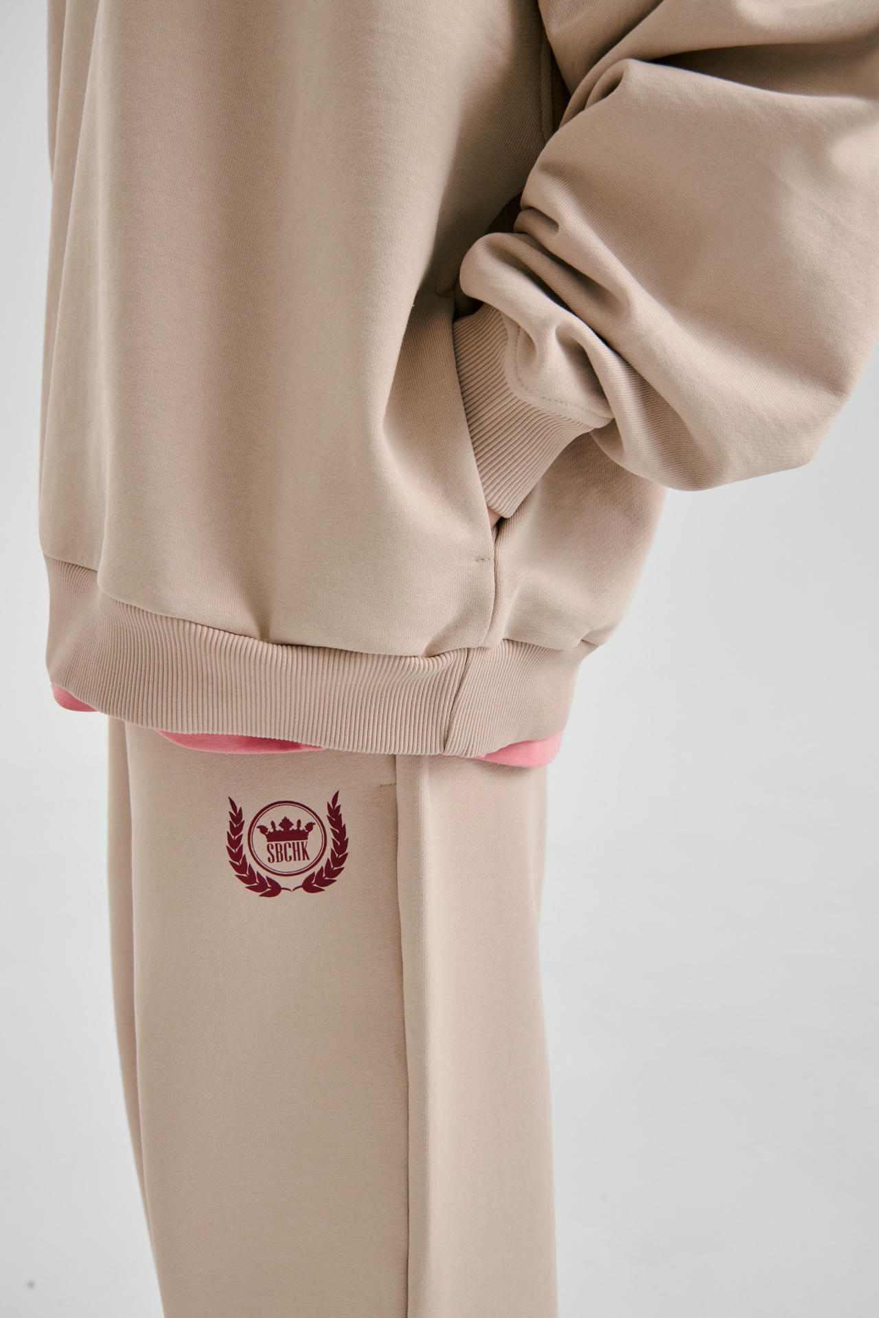 Худи Услышала